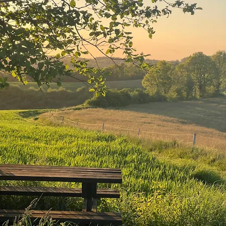 La Colline De Tilleul - Les Tilleuls - 4 Star Rated - Stunning With Pool Near Aubeterre In Idyllic Location